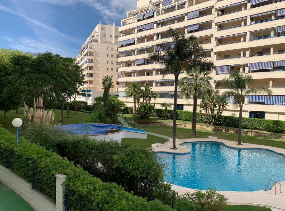 Apartamento Las Terrazas Marbella Exterior foto